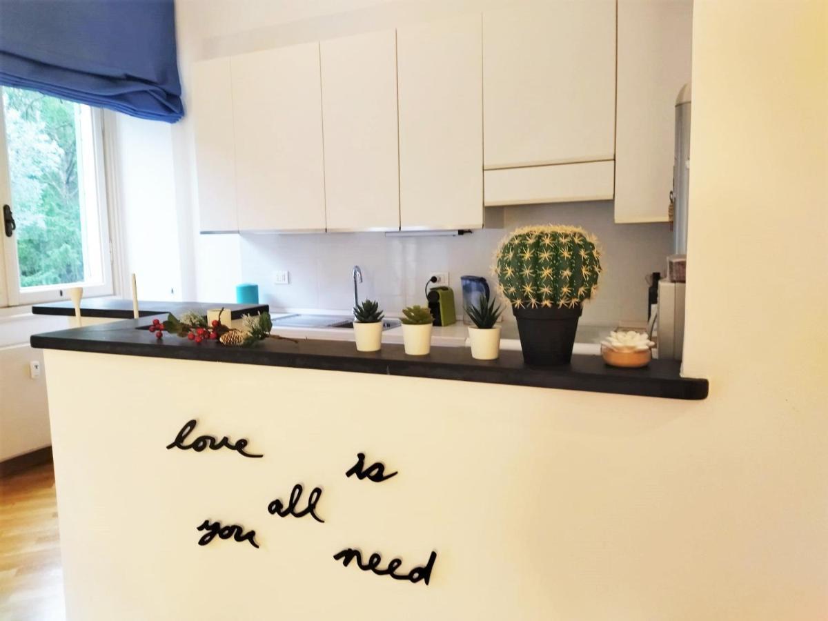 Casaviva - Beautiful Bilo With Shared Pool In Genova Nervi Apartment Екстериор снимка